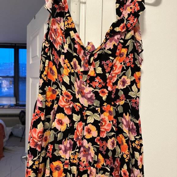 Kimchi Blue Floral Romper Size 6 - Picture 7 of 8